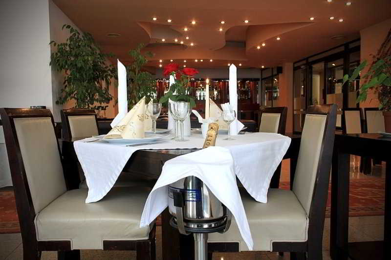 Restaurant
 di Hotel Opal