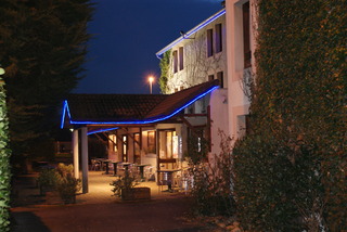 Brit Hotel Confort Pau Lons