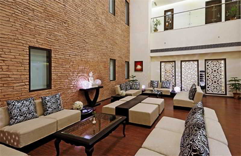 Lobby
 di Clarks Inn Gurgaon