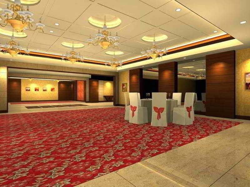 Restaurant
 di Clarks Inn Gurgaon