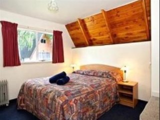 Room
 di Mountain Chalet Motels