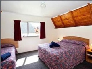 Room
 di Mountain Chalet Motels