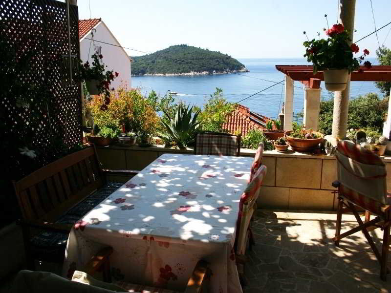 Terrace
 di Apartments Kiki