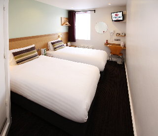 Room
 di The Dolby Hotel