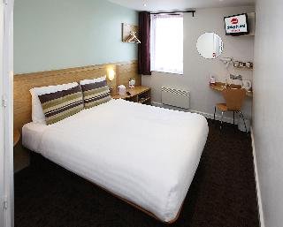 Room
 di The Dolby Hotel