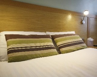 Room
 di The Dolby Hotel