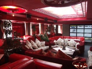 Bar
 di Triumph Palace