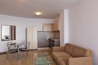 Room
 di Grand Sirena