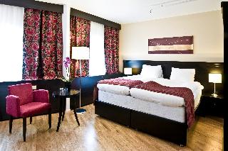 Room Room