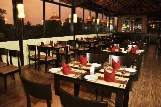 Restaurant
 di Sukhmantra Resort and Spa