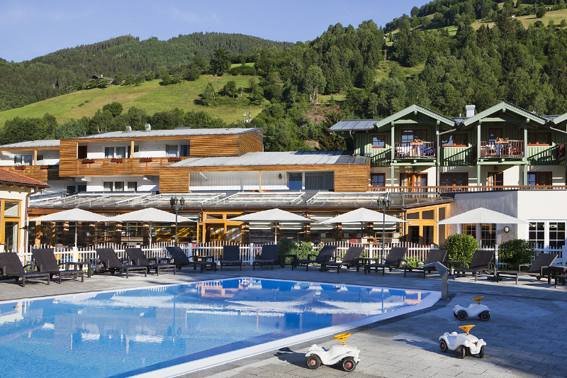 Pool
 di Hagleitner Kinderhotel Zell am See
