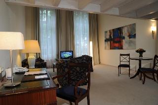 Villa Viktoria, Dusseldorf