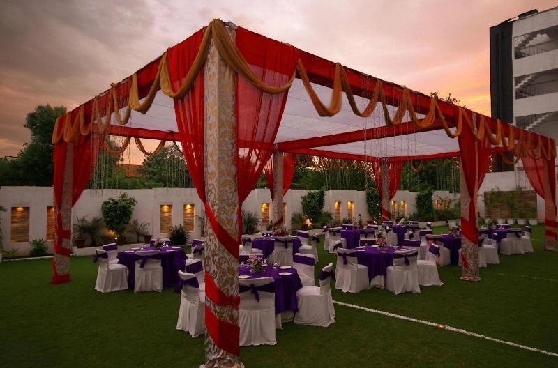 Conferences
 di Golden Tulip Amritsar