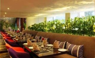 Restaurant
 di Golden Tulip Amritsar