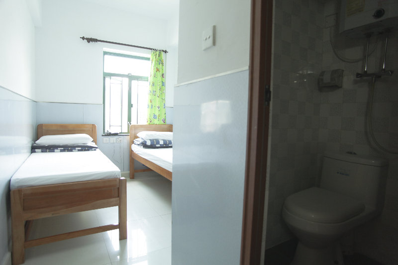 Room thumbnail 1