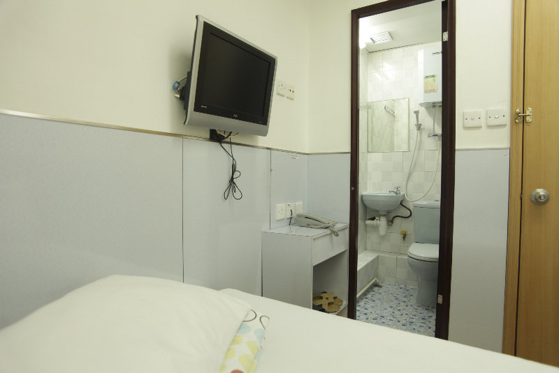 Room thumbnail 2