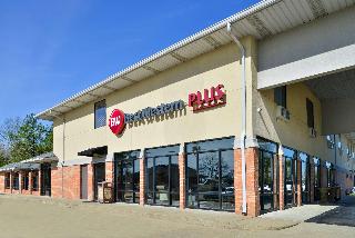 Best Western Plus Two Rivers Hotel & Suites