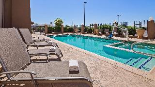 Pool
 di Best Western Douglas Inn & Suites