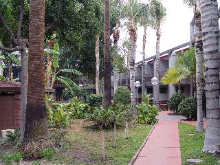 Hiltop Hotel