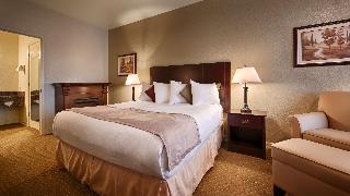 1 King Bed  Non-Smoking Flat Screen Television Microwave And Refrigerator High Speed Internet Access