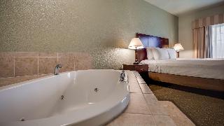 1 King Bed Non-Smoking Whirlpool Balcony Bayview Full Breakfast