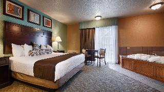 1 King Bed Non-Smoking Whirlpool Microwave And Refrigerator Wi-Fi Full Breakfast