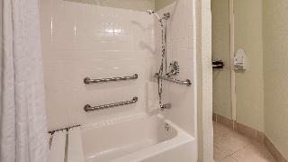 Accessible - 1 King Mobility Accessible Communication Assistance Bathtub Balcony Bayview Non-Smoking