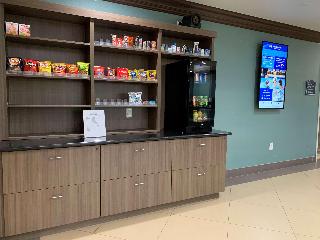 Best Western Plus Wasco Inn & Suites