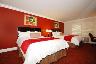 2 Queen Beds, Non-Smoking, Pillowtop Bed, 32-Inch Lcd Television, Microwave And Refrigerator, Contin
