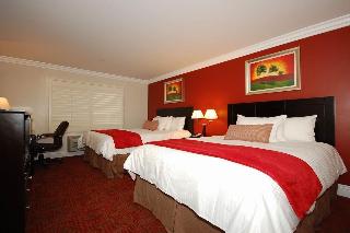 2 Queen Beds, Non-Smoking, Pillowtop Bed, 32-Inch Lcd Television, Microwave And Refrigerator, Contin
