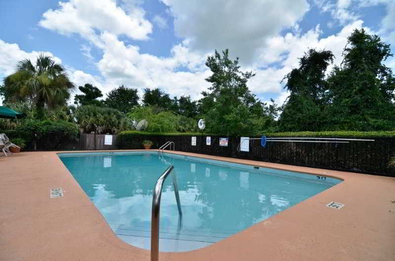 Pool
 di Best Western Suwannee River Inn