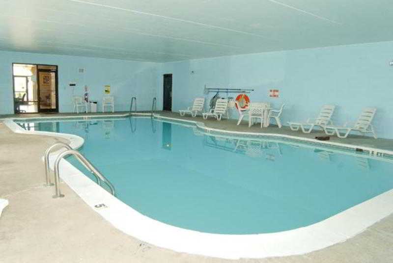 Pool
 di Best Western Maysville Inn