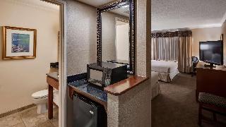 2 Queen Beds, Non-Smoking, High Speed Internet Access, Coffee Maker, Hairdryer, Iron And Ironing Boa