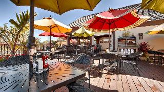 Best Western Plus White Bear Country Inn