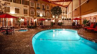 Pool
 di Best Western Plus White Bear Country Inn