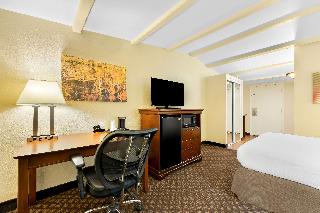 1 QUEEN BED,NSMK,HISPD,MICRFG,FLATSC,FULL BREAKFAST