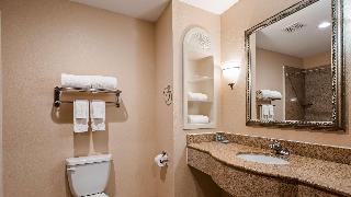 SUITE-1 KING BED,NSMK,HISPD,SOFABD,DESK,MICRFG,CONTINENTAL BREAKFAST