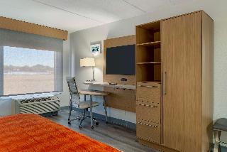 1 King Bed Non-Smoking Larger Room Sofabed For One Person Microwave Fridge Wi-Fi Full Breakfast