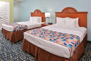 2 Queen Beds  Non-Smoking Balcony Flat Screen Television Ocean Front Microwave And Refrigerator Coff