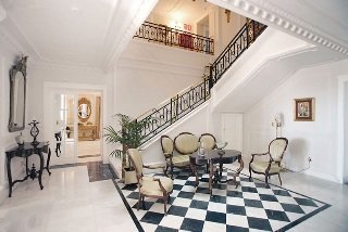 Lobby
 di Posada Real Palacio Carrascalino