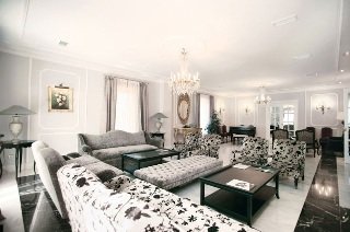 Lobby
 di Posada Real Palacio Carrascalino