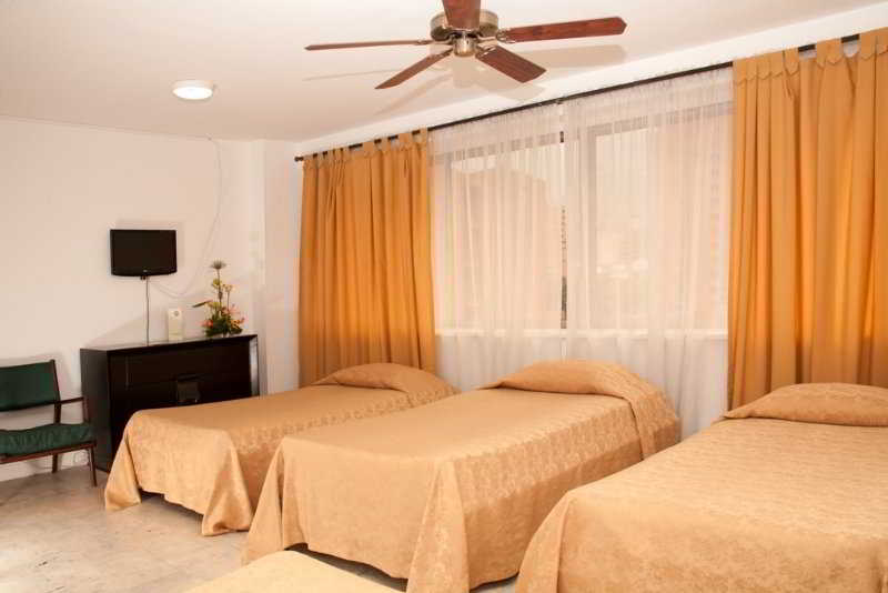 Room
 di Nutibara Express