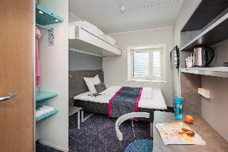 Standard Plus Triple room
