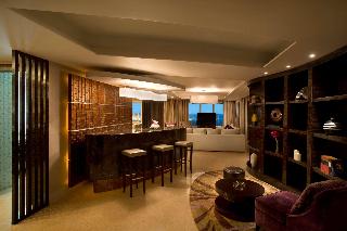 Room
 di Hilton Capital Grand Abu Dhabi