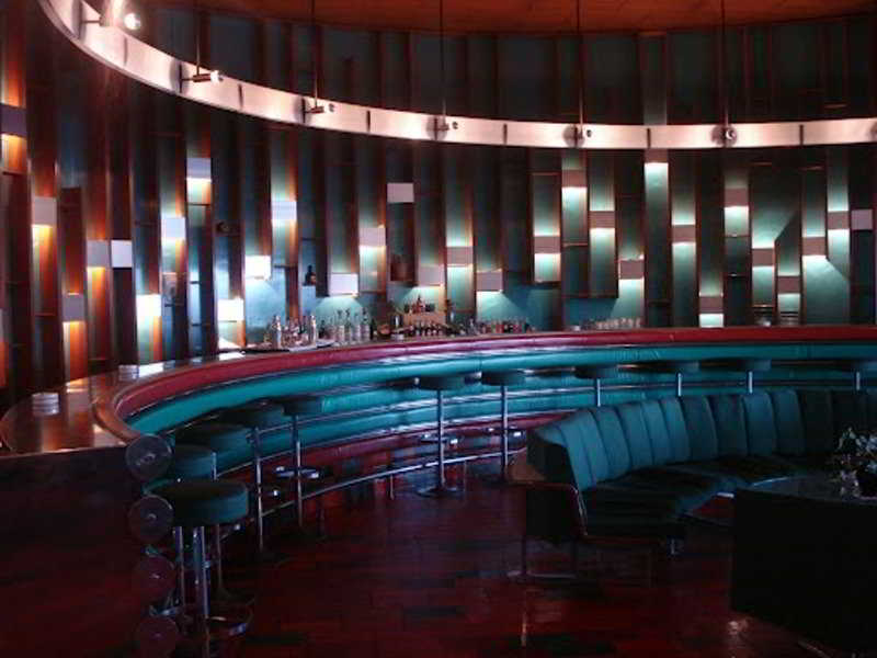 Bar
 di El Aurassi Hotel