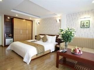 Room thumbnail 1
