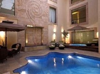 Pool
 di Grand Plaza