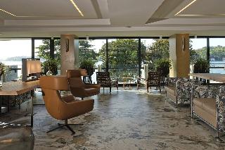 Lobby
 di Salo du Parc