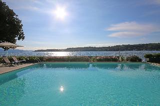 Pool
 di Salo du Parc