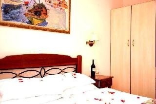 Room
 di Blue Horizon Studios